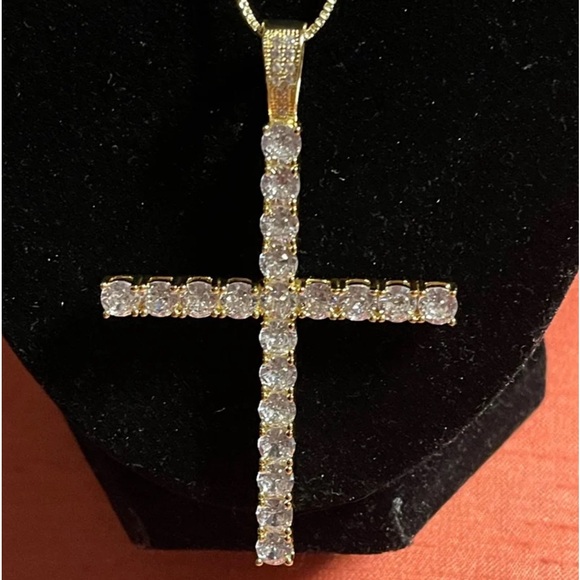 FASHION JEWELRY RHINESTONE CROSS PENDANT CHAIN WOMEN STAINLESS STEEL GOLD COLOR - Picture 5 of 8